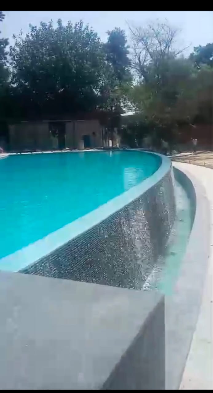 Infinity Pool